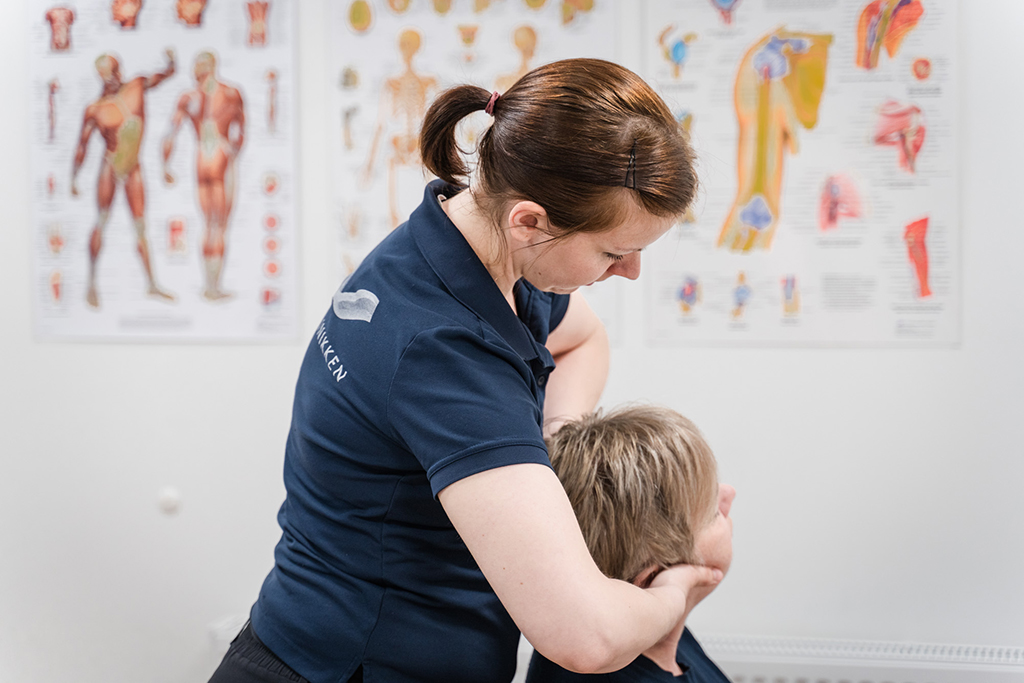 Behandlinger_kiropraktor-4-1024x683-1